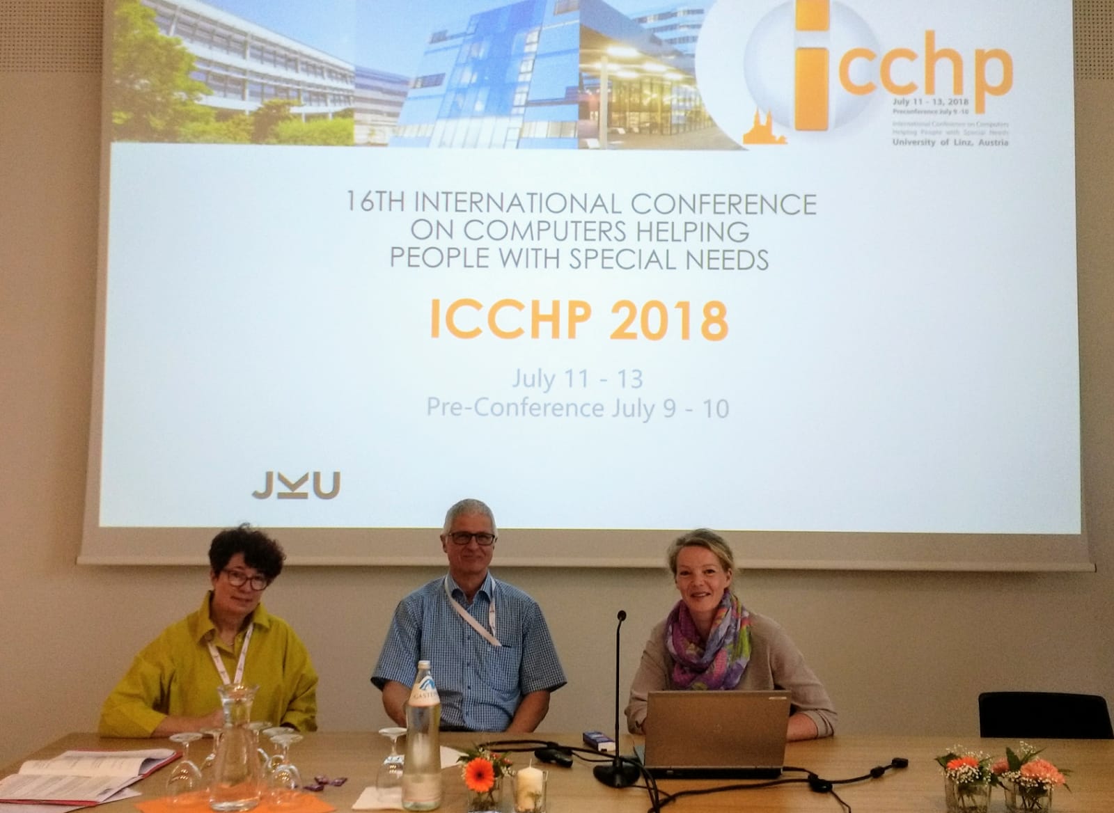 Cordula Edler, Christian Bühler und Susanne Dirks auf der ICCHP Konferenz